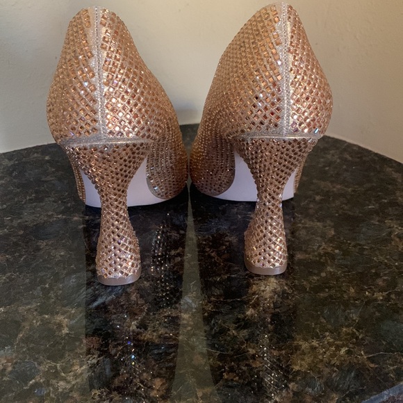 Steve Madden Zans gold pointed toe crystal pumps - Picture 7 of 10